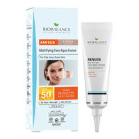 crema-matifianta-cu-protectie-solara-spf-50-pentru-ten-acneic-si-gras-aknsun-medium-40-ml-bio-balance-623.png